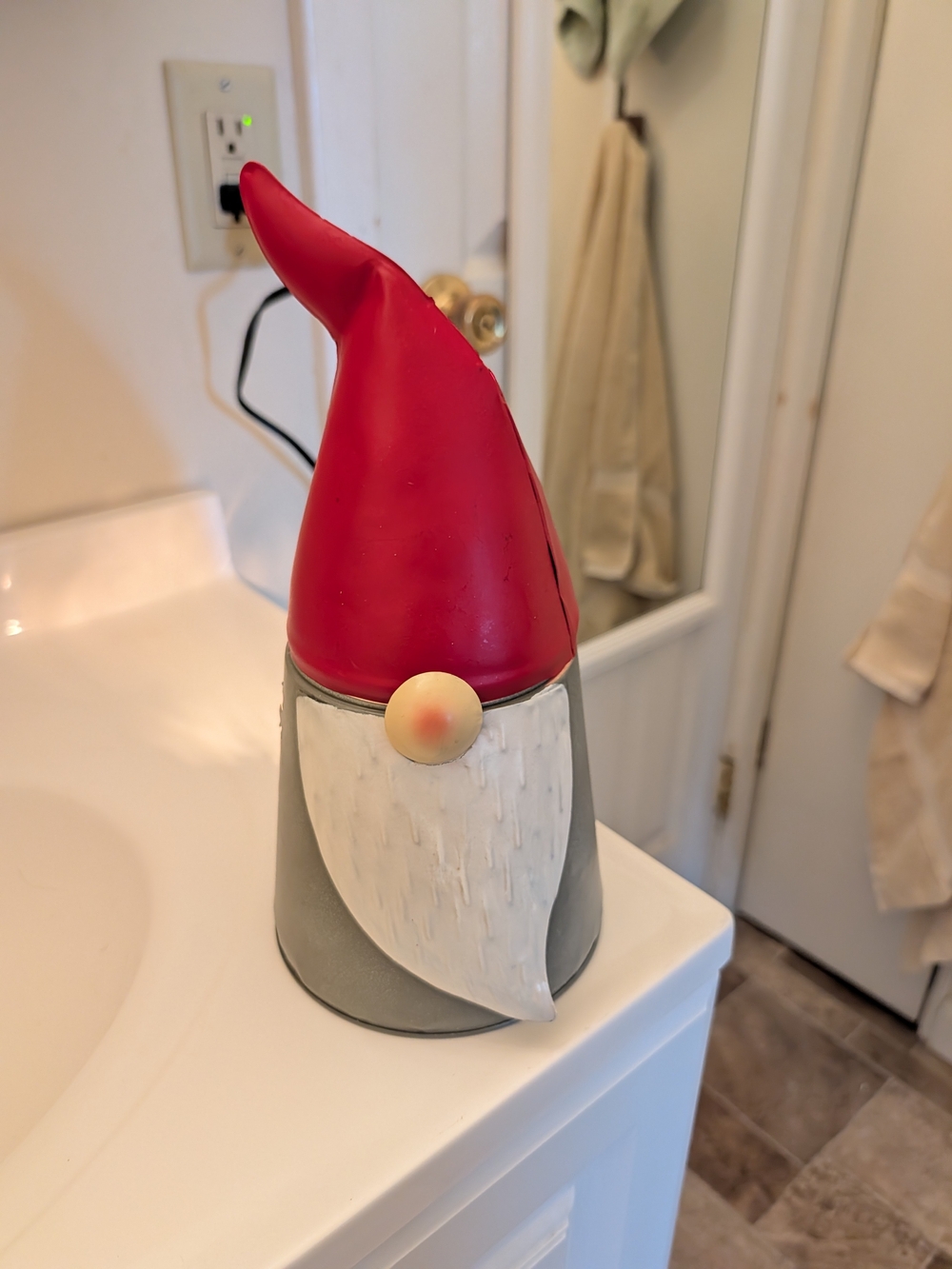 Scentsy Christmas Gnome Wax Warmer